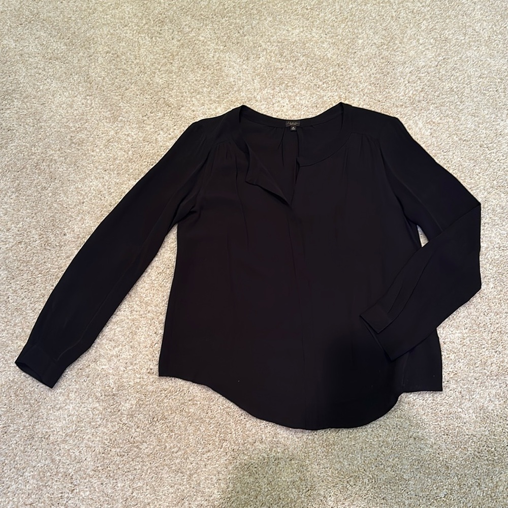 Aritzia Babaton black silk top